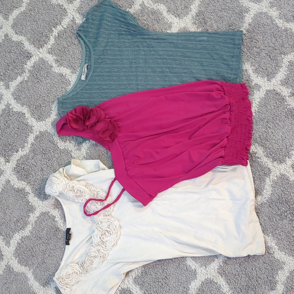 Lot of 3 tops